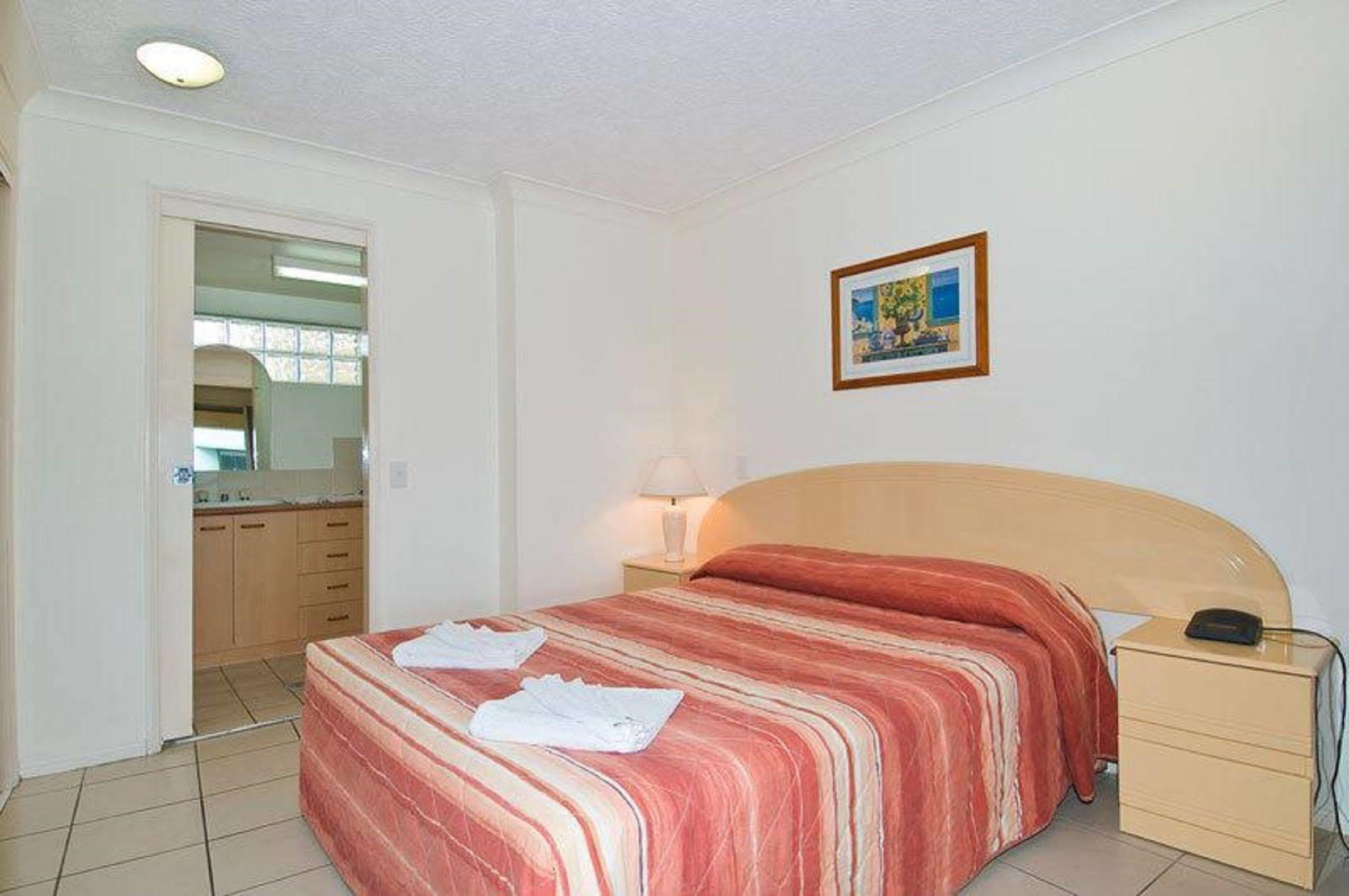 Rays Resort Southport Екстериор снимка